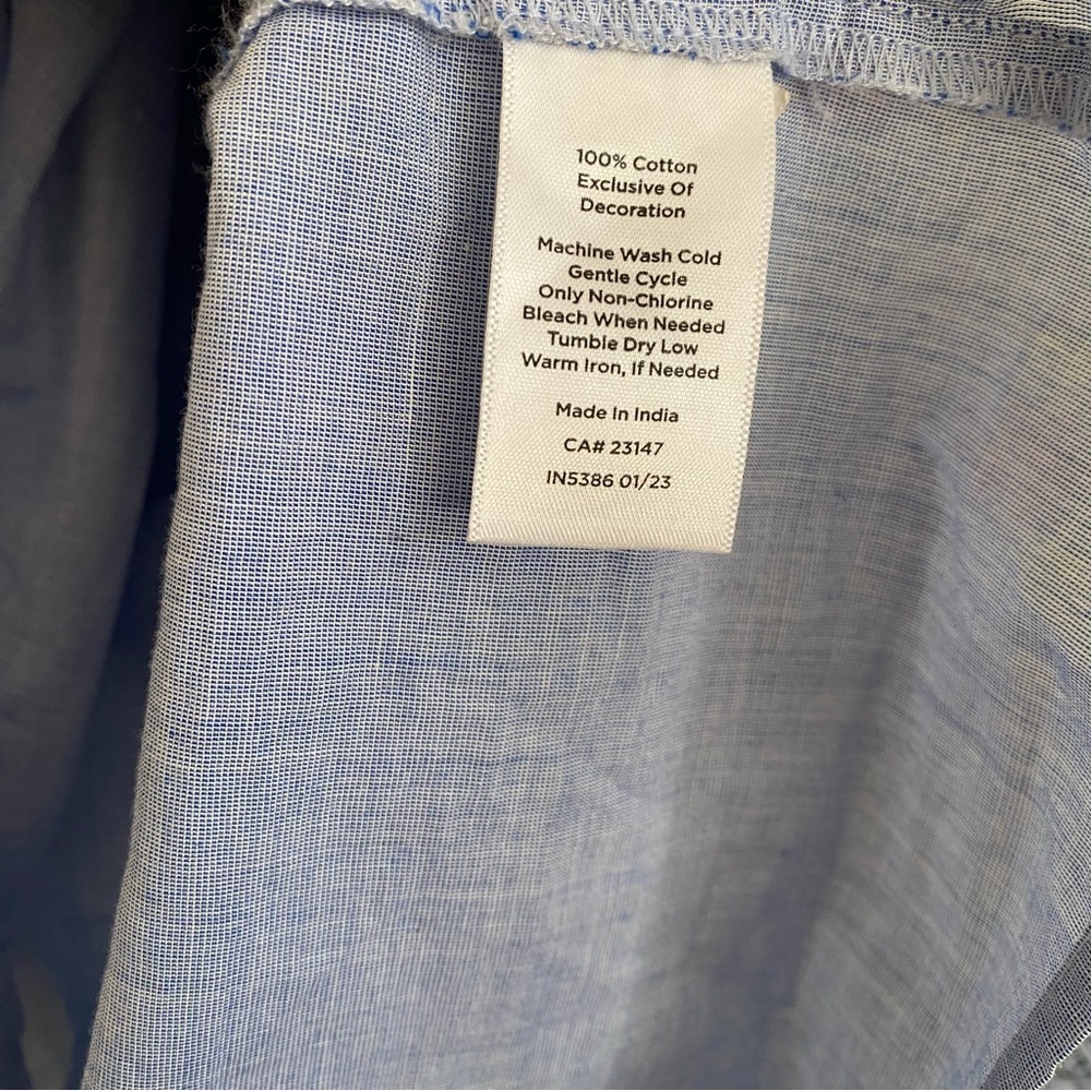 Talbots embroidered blouse - Picture 9 of 9